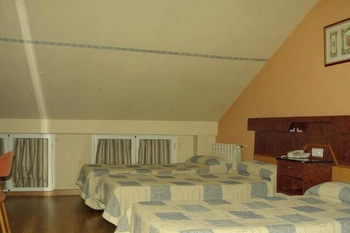 Room 23 of 66