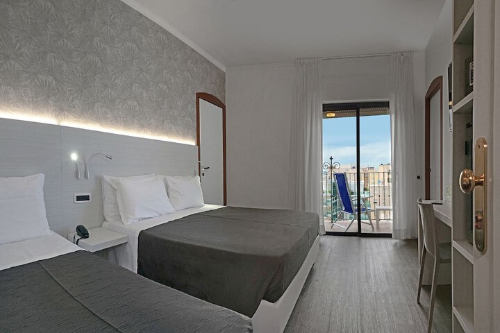 Room 8 of 56
