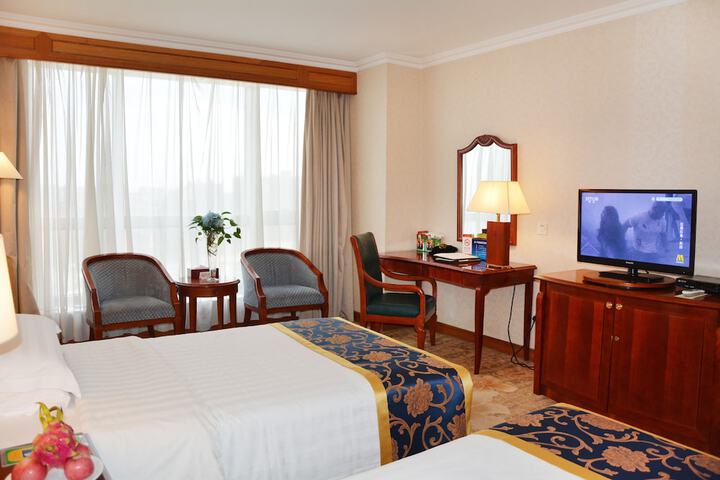 Room 47 of 121