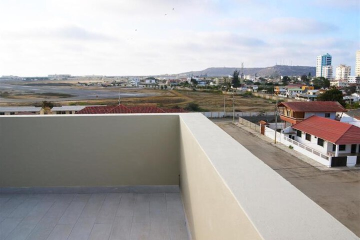 Terrace/Patio 2 of 10