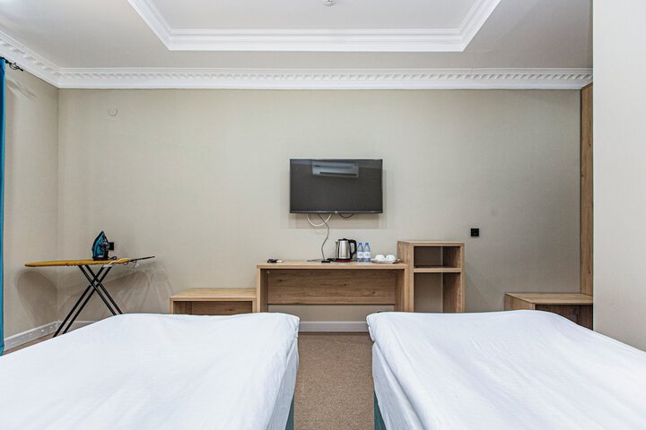 Room 16 of 41