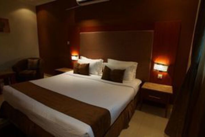 Room Photo