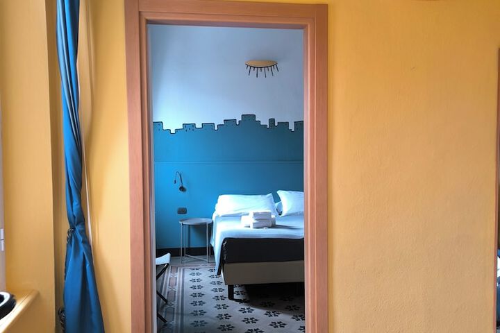 Room 20 of 64