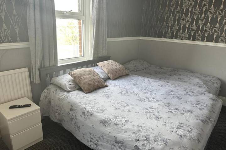 Room 7 of 19