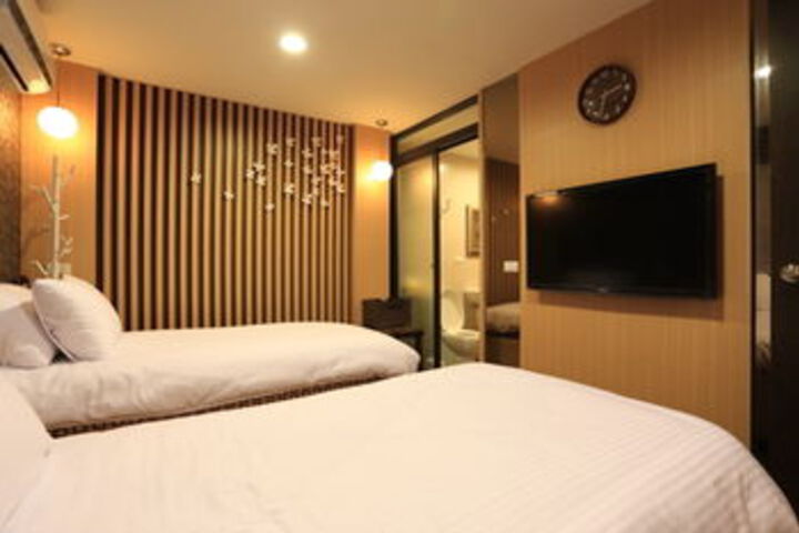 Room 35 of 44
