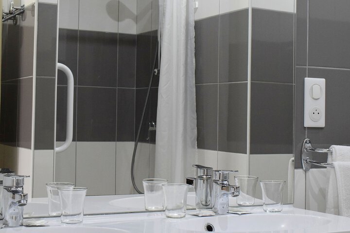 Clean Restrooms