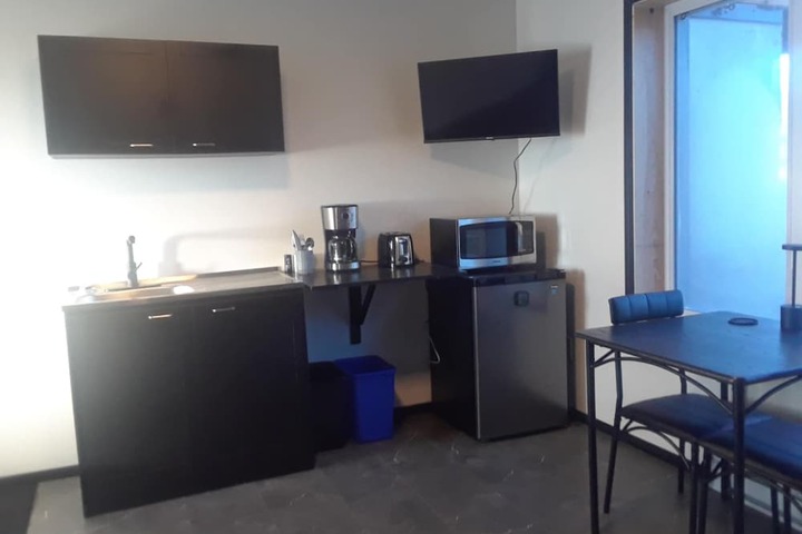 Room 4 of 23
