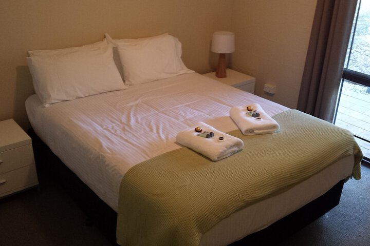 Room 6 of 50