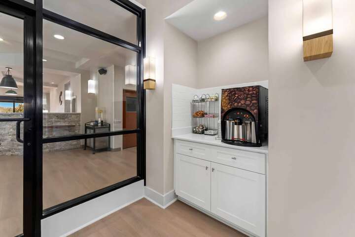 Breakfast area