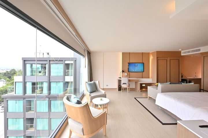 Room 78 of 165