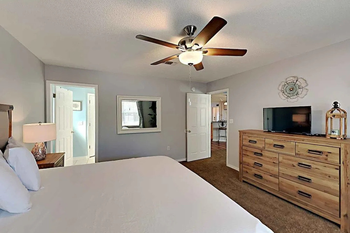 Room 2 of 15