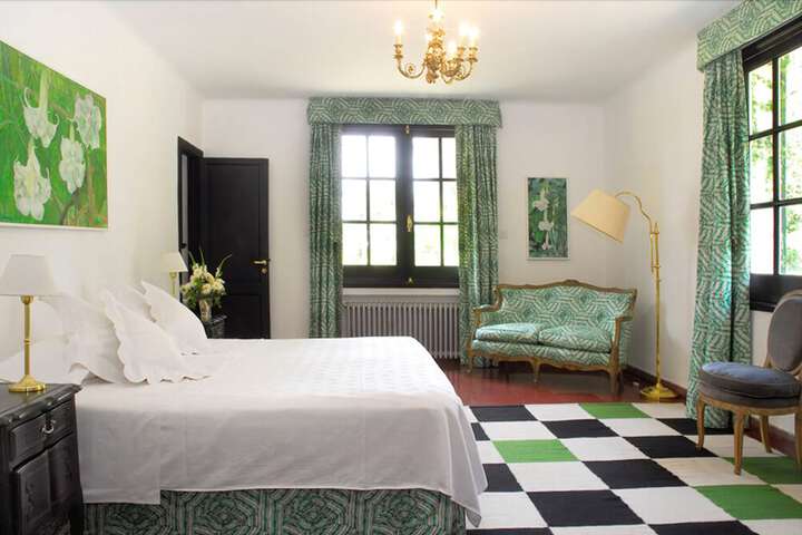 Room 10 of 67
