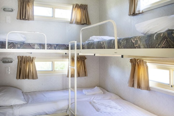 Room 9 of 112