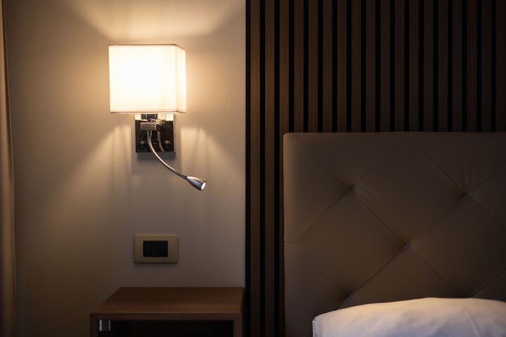 Room 34 of 104