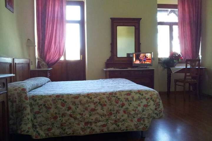 Room 7 of 57