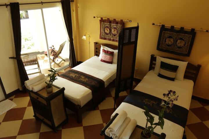 Room 19 of 68