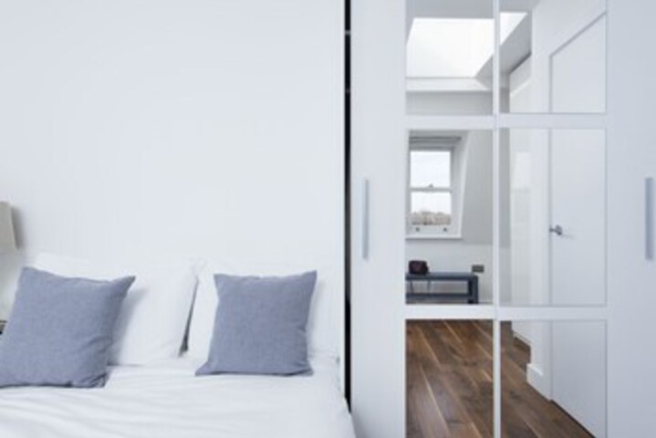 Room 17 of 26