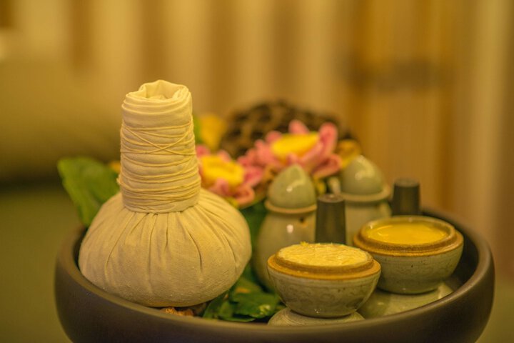 Spa 13 of 18