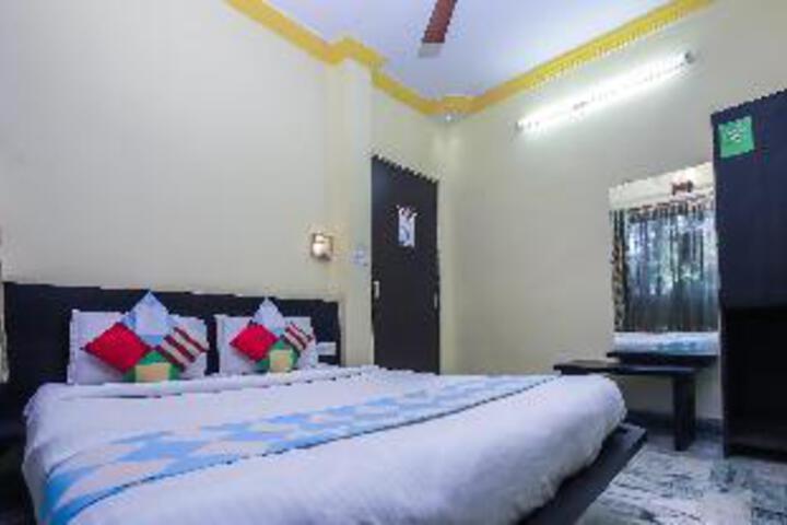 Room 9 of 23