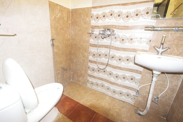 Room 20 of 29