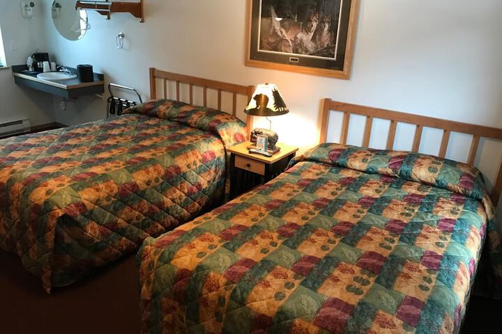 Room 6 of 23