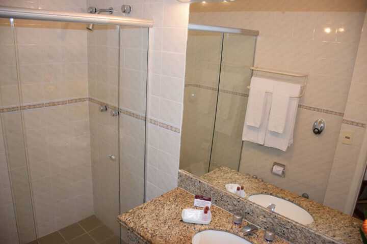 Clean Restrooms