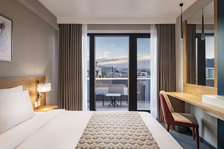 Room 18 of 44