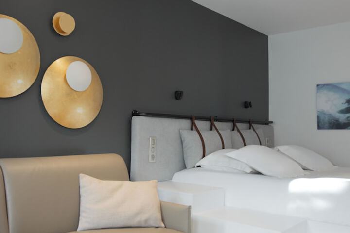 Room 25 of 50