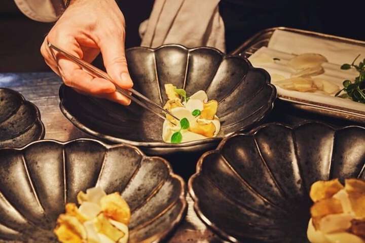 Dining 59 of 76