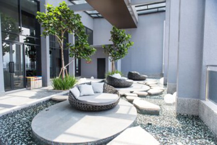 Terrace/Patio 56 of 58