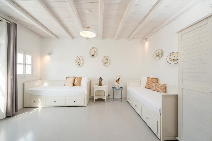 Room 25 of 135