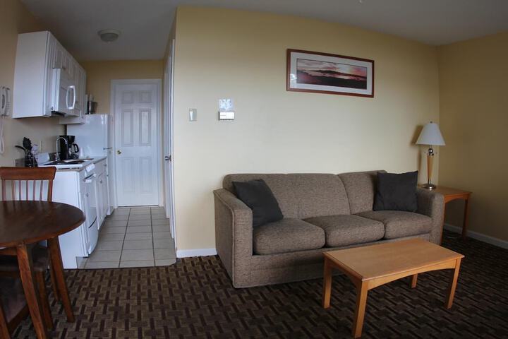 Room 18 of 51