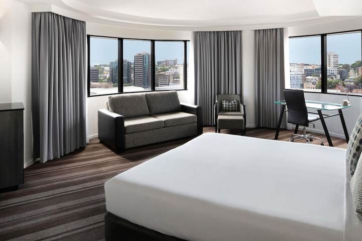 Hotel 145 of 163