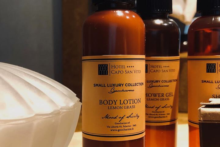 Room amenity