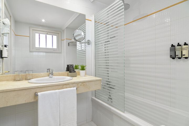 Bathroom Interior Photo