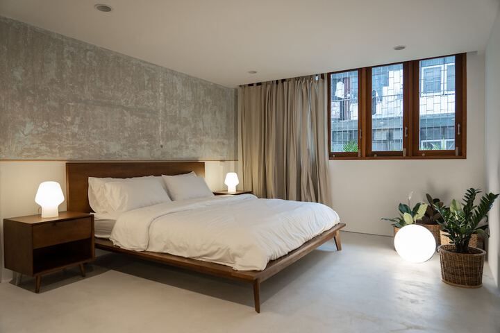 Room 7 of 47