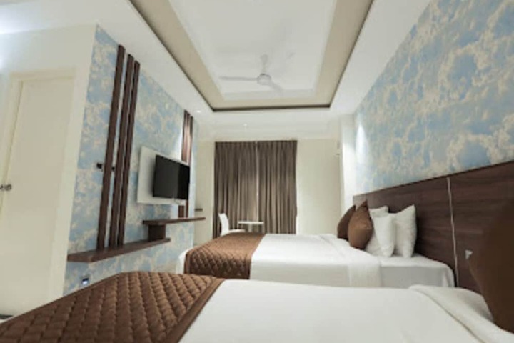 Room 10 of 21