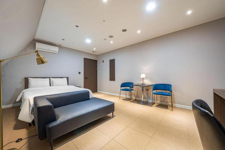Dongtan Hotel Amor