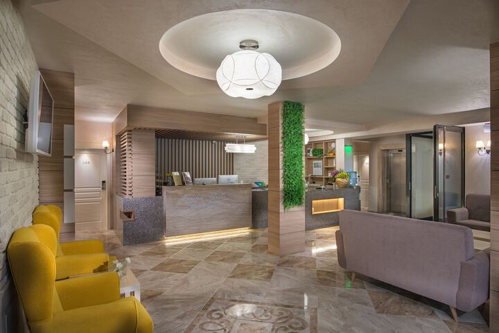 Hotel Interior 5 of 80