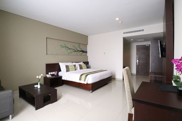 Room 18 of 31