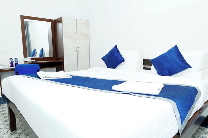 Room 5 of 43