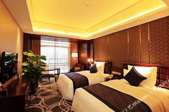 Ramada Plaza Chongqing