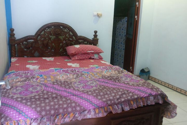 Room 4 of 34