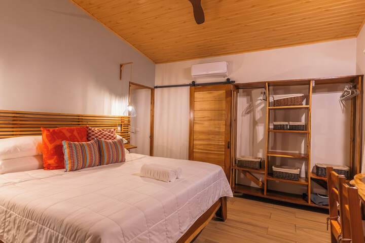 Room 22 of 83