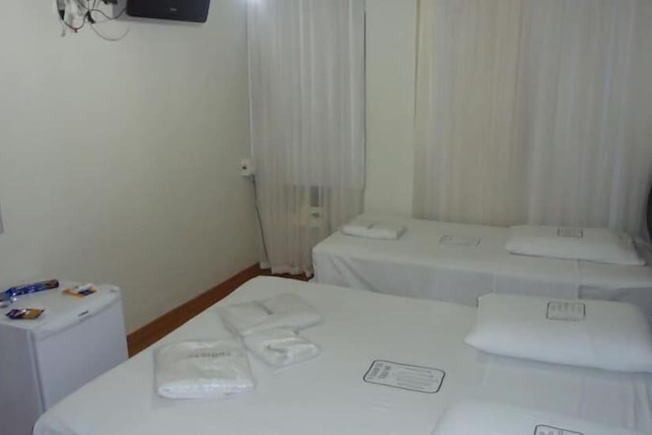 Room 12 of 43