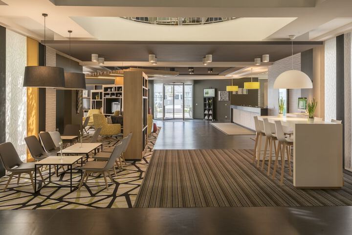 Hotel 186 of 193