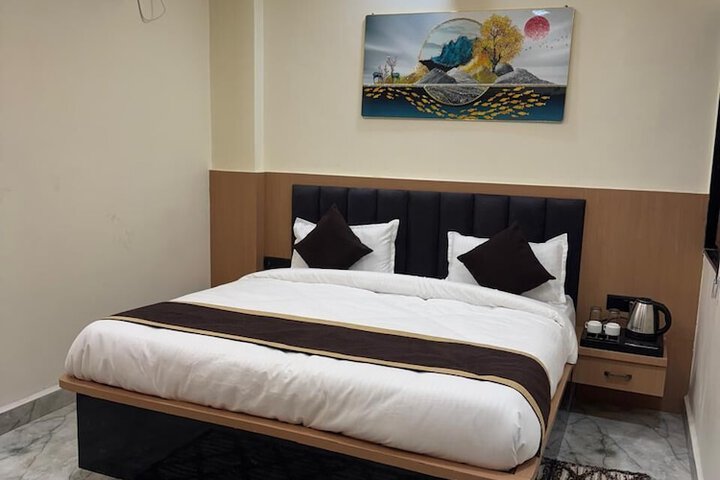Room 15 of 31