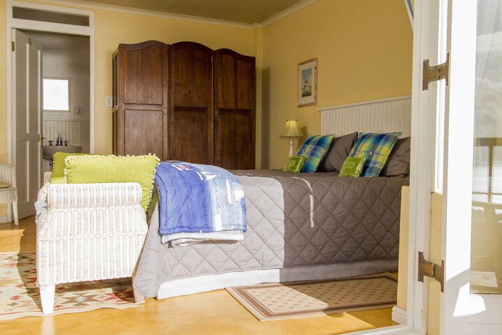 Room 14 of 50