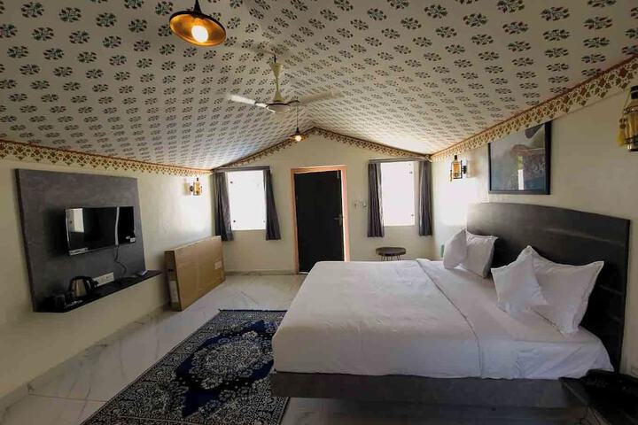 Room 14 of 51