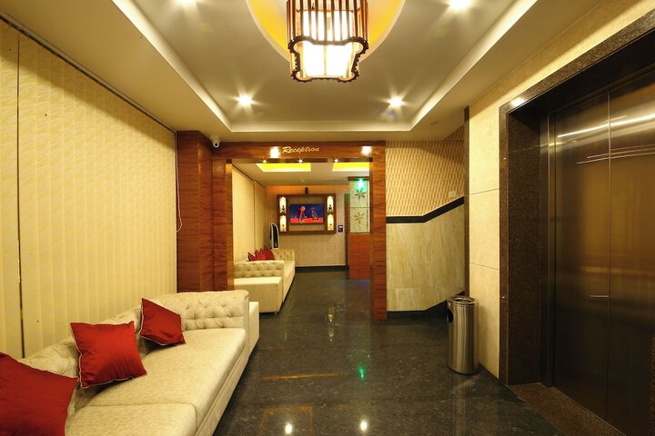 Hotel Interior 3 of 38